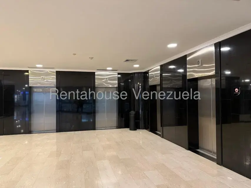 Local Comercial en Alquiler en La Viña, Carabobo - 8