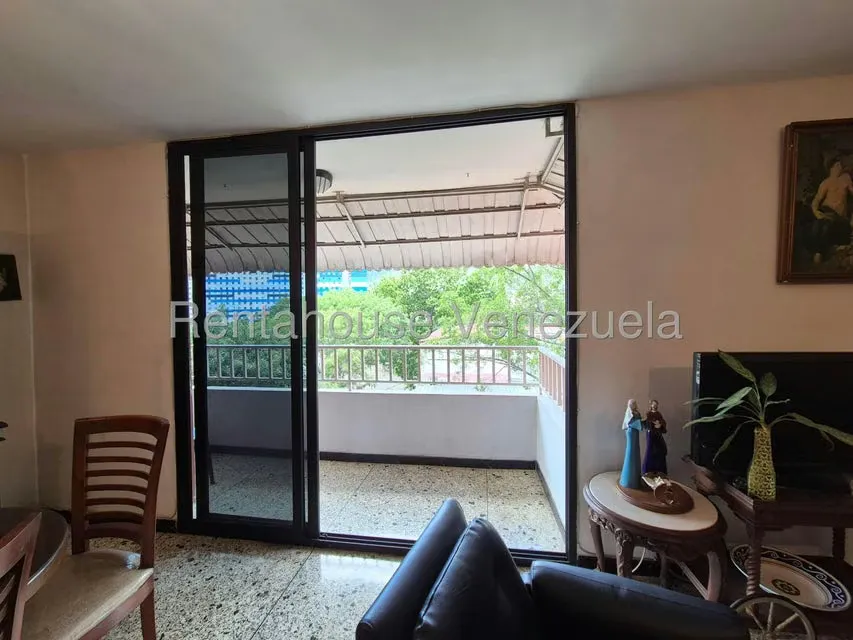 Apartamento (1 Nivel) en Venta en El Paraiso, Distrito Metropolitano - 4