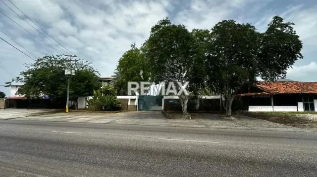 TERRENO CON POTENCIAL PARA INVERSIÓN COMERCIAL, EN EL CARDÓN - 13