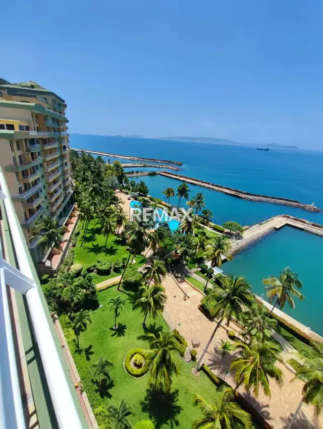 APARTAMENTO EN ALQUILER C.R MARINA MAR. LECHERIA
