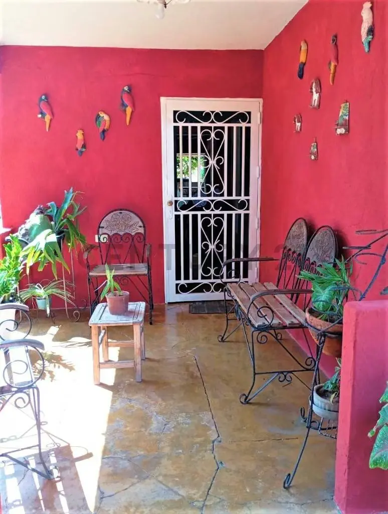 Casa con terreno amplio y local comercial, Sector El Peru, San Francisco Zulia - 3