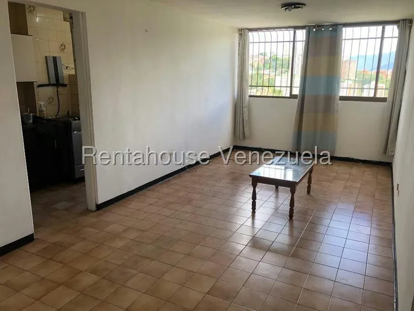Apartamento (1 Nivel) en Alquiler en La Bonita, Distrito Metropolitano - 13