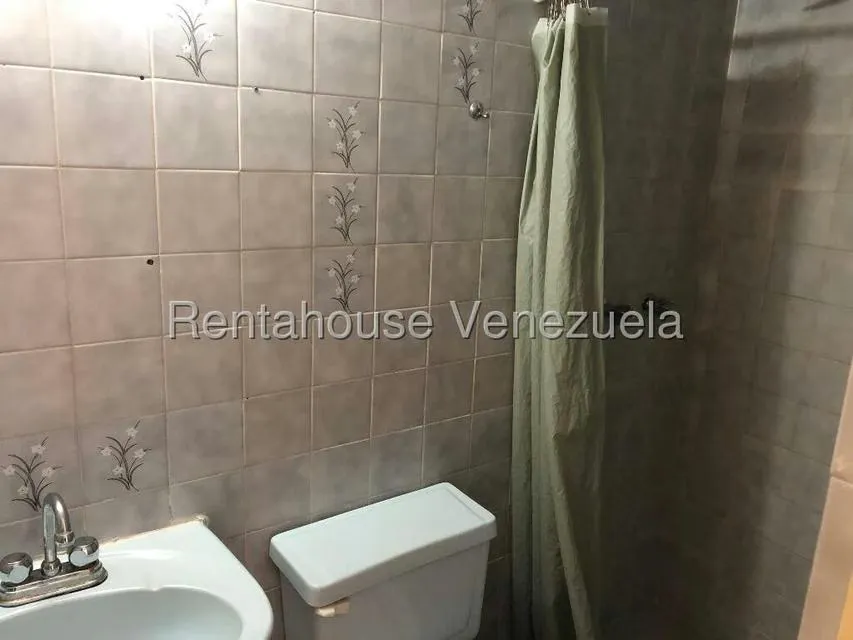Apartamento (1 Nivel) en Alquiler en La Bonita, Distrito Metropolitano - 14