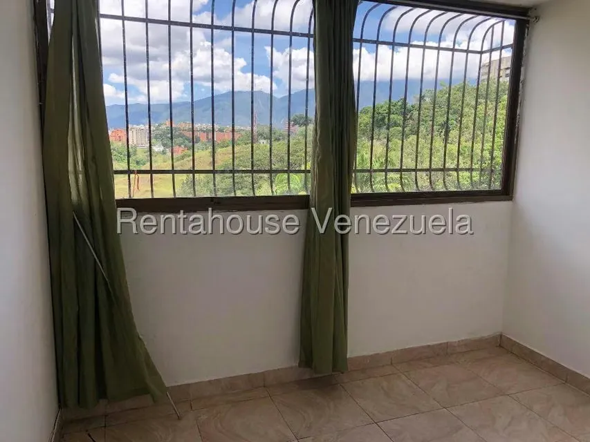 Apartamento (1 Nivel) en Alquiler en La Bonita, Distrito Metropolitano - 19