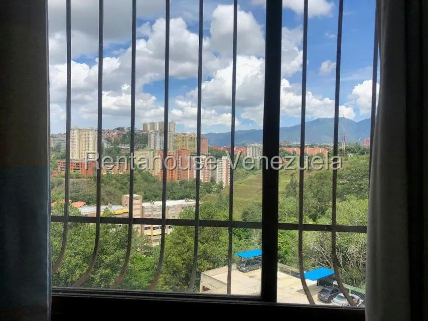 Apartamento (1 Nivel) en Alquiler en La Bonita, Distrito Metropolitano - 26