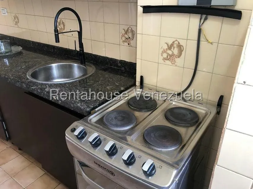 Apartamento (1 Nivel) en Alquiler en La Bonita, Distrito Metropolitano - 9