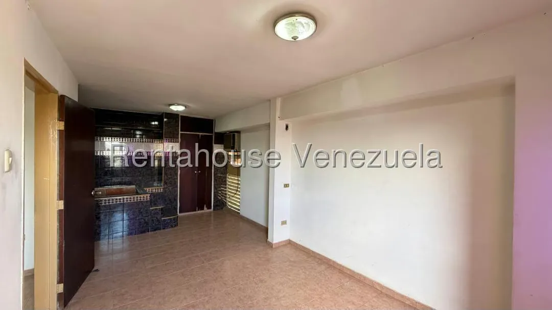 Apartamento (1 Nivel) en Venta en Nueva Segovia, Lara - 23