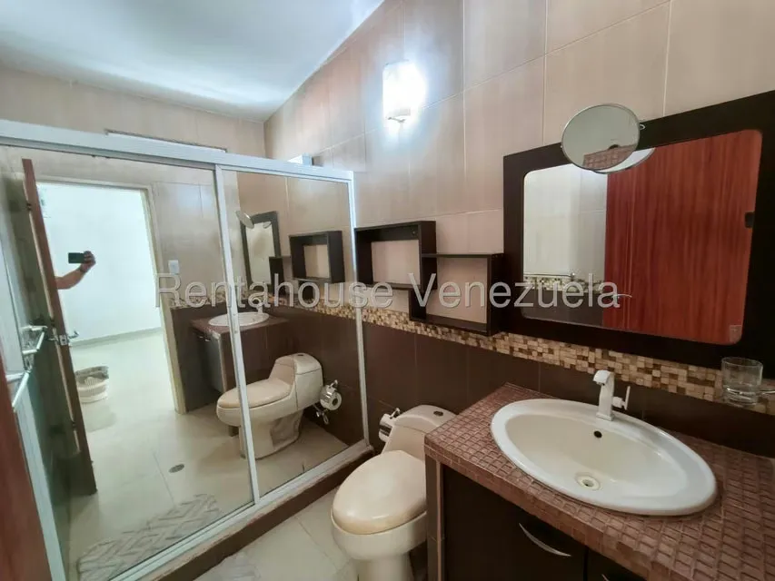 Casa (Multipes Niveles) en Venta en El Rincon de Guaracarima, Aragua - 20