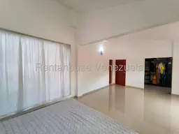Vista 24
