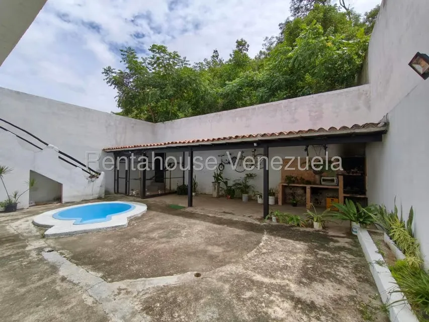 Casa (Multipes Niveles) en Venta en El Rincon de Guaracarima, Aragua - 9
