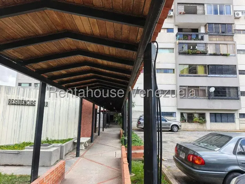 Apartamento (Multiples Niveles) en Venta en Del Este, Lara - 2
