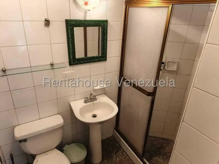 Apartamento (Multiples Niveles) en Venta en Del Este, Lara - 24