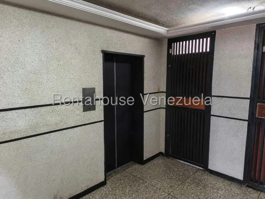 Apartamento (Multiples Niveles) en Venta en Del Este, Lara - 9