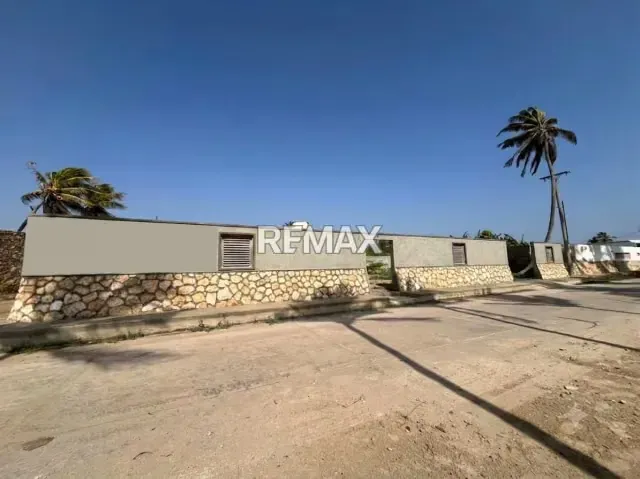Parcela en venta en Adicora