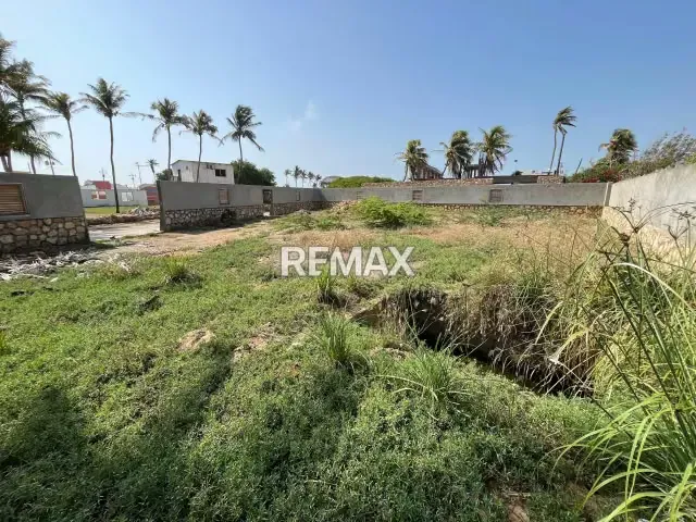Parcela en venta en Adicora - 9