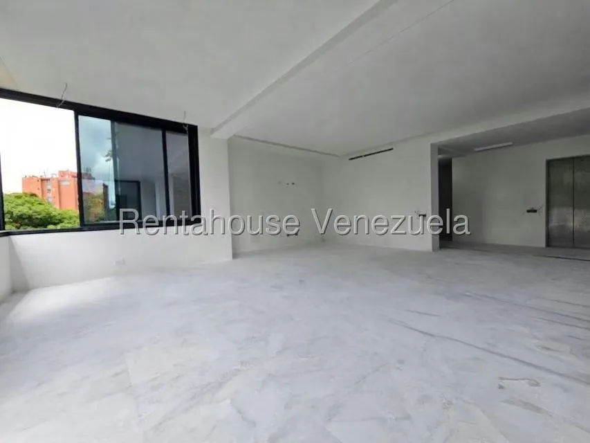 Apartamento (1 Nivel) en Venta en La Castellana, Distrito Metropolitano - 5
