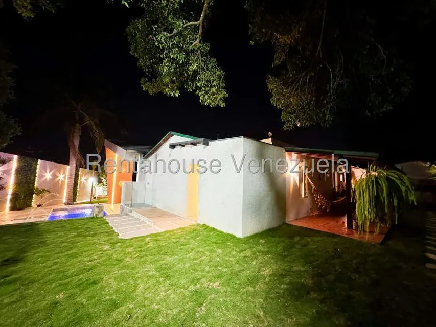 Casa (Multipes Niveles) en Venta en Cumbres de Curumo, Distrito Metropolitano - 53
