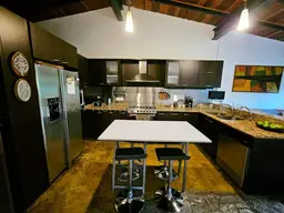 View 25