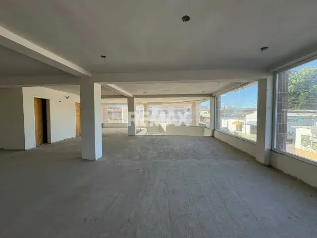 Local Comercial en obra blanca, Alquiler - 7