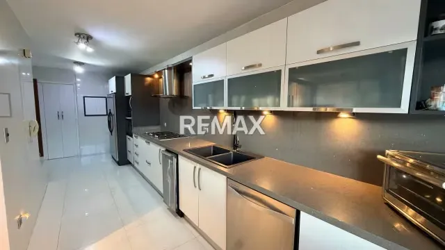 HERMOSO APARTAMENTO REMODELADO EN ALQUILER, LOMAS DE PRADOS DEL ESTE. - 9