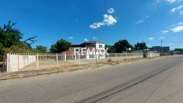 CASA COMERCIAL EN ALQUILER EN CABIMAS PARA EMPRESAS - 3