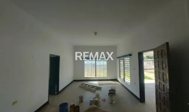 CASA COMERCIAL EN ALQUILER EN CABIMAS PARA EMPRESAS - 6