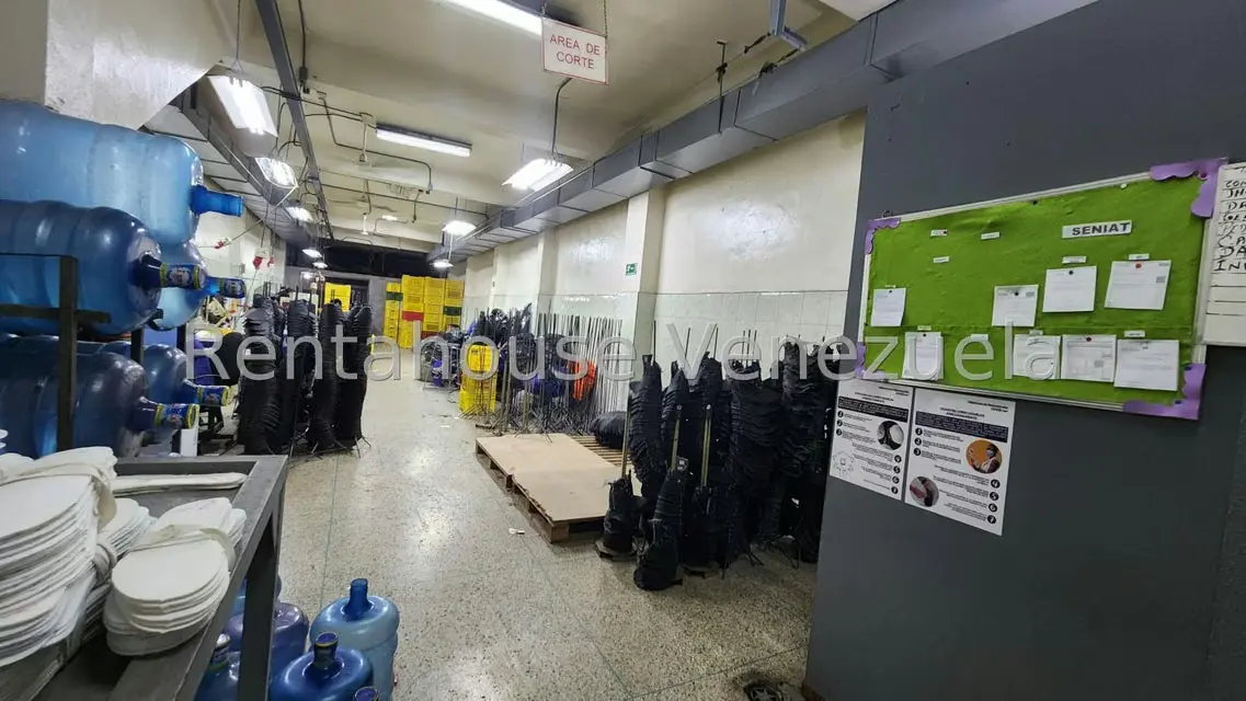 Edificio en Venta en Catia, Distrito Metropolitano - 7