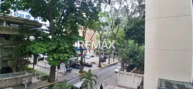 Venta de Local en Las Mercedes - Caracas - 8