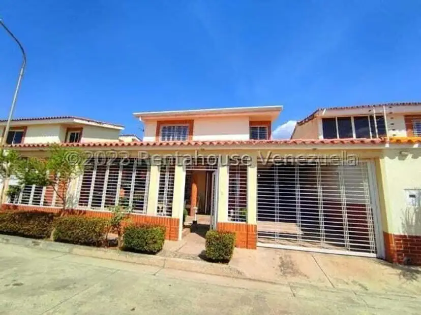 Townhouse (Duplex) en Venta en Los Girasoles, Aragua