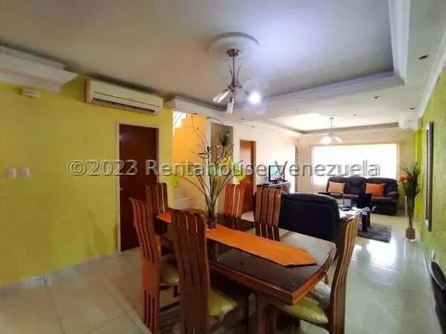 Townhouse (Duplex) en Venta en Los Girasoles, Aragua - 16