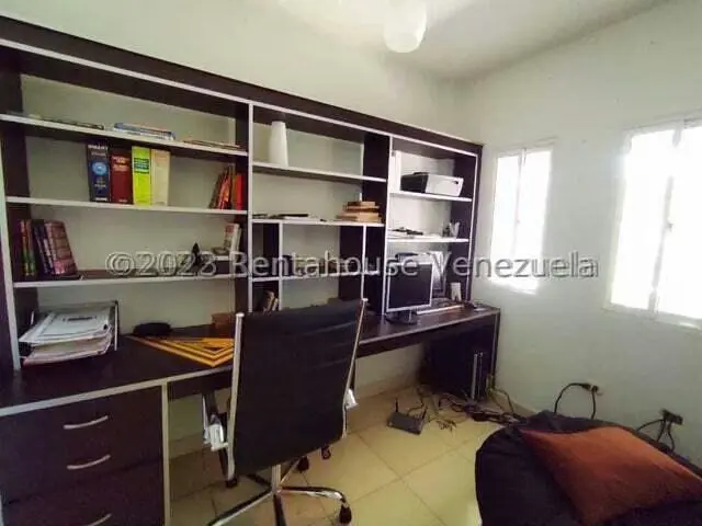 Townhouse (Duplex) en Venta en Los Girasoles, Aragua - 22
