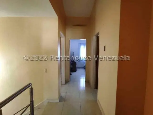 Townhouse (Duplex) en Venta en Los Girasoles, Aragua - 42