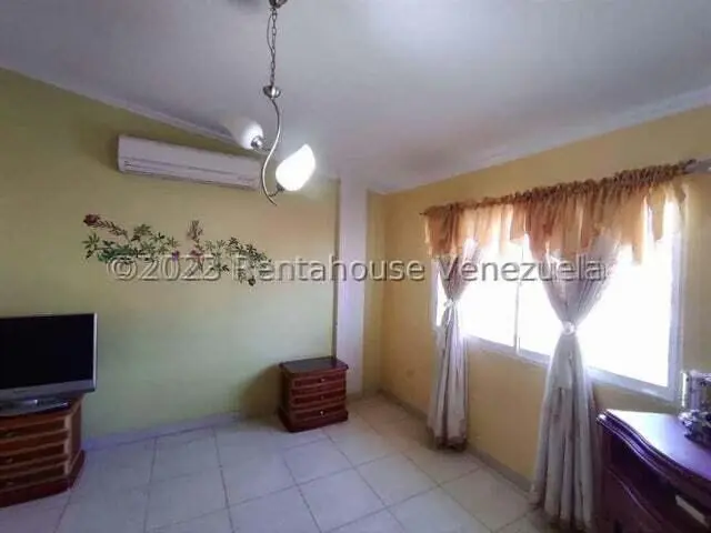 Townhouse (Duplex) en Venta en Los Girasoles, Aragua - 58