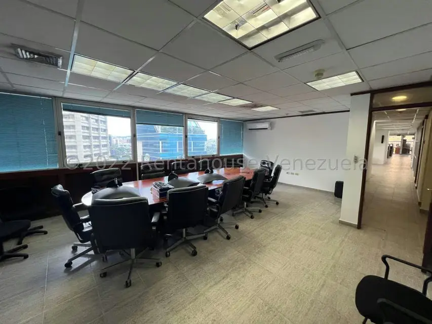 Oficina en Venta en Los Palos Grandes, Distrito Metropolitano - 10