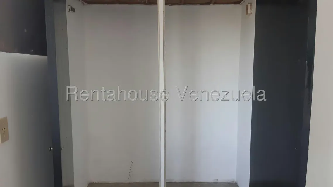 Apartamento (1 Nivel) en Alquiler en La N, Zulia - 4