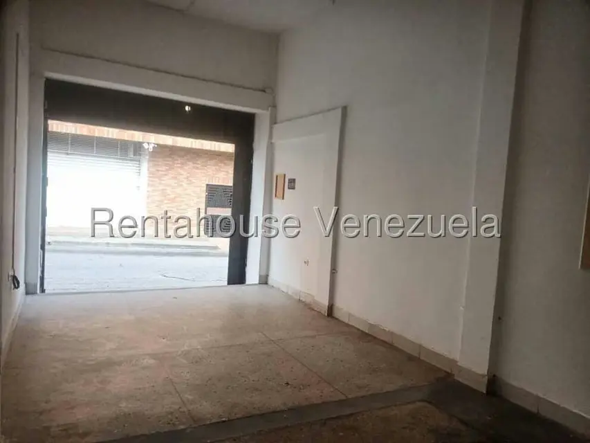 Comercial (Local Comercial) en Alquiler en Centro, Lara - 14