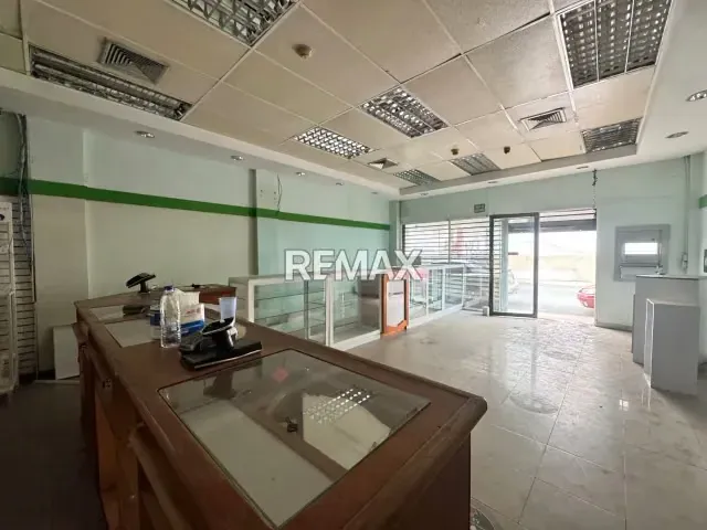 Local Comercial en Alquiler - 2