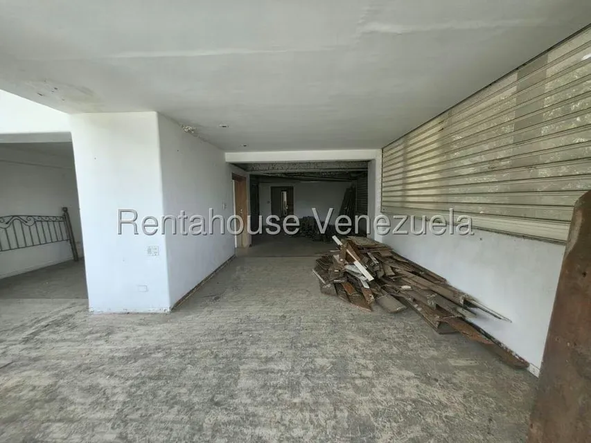 Apartamento (Penthouse) en Venta en La Florida, Distrito Metropolitano - 11