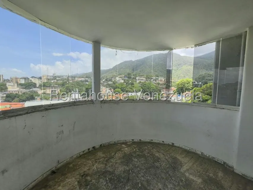Apartamento (Penthouse) en Venta en La Florida, Distrito Metropolitano - 13