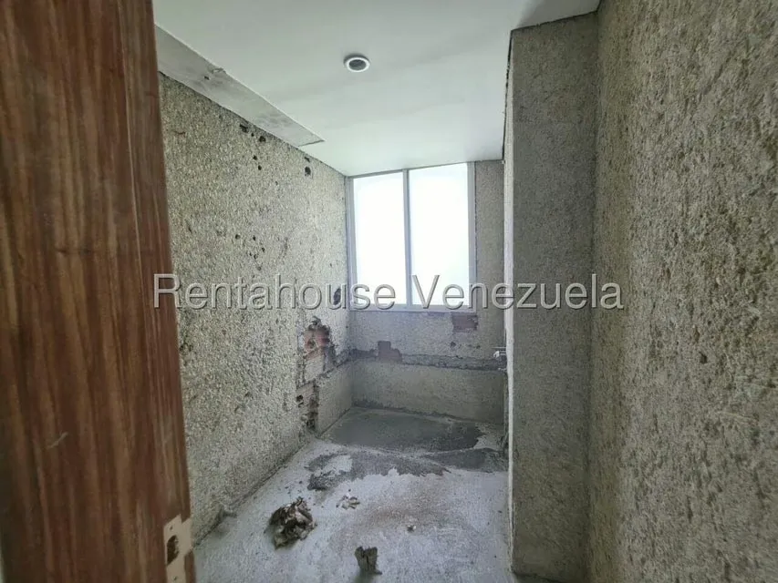 Apartamento (Penthouse) en Venta en La Florida, Distrito Metropolitano - 17
