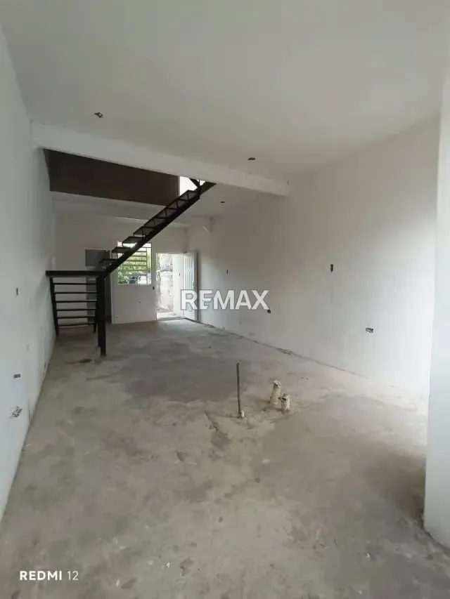TOWNHOUSE EN VENTA UBICADO EN BOCA DE CANEYES OBRA BLANCA - 2