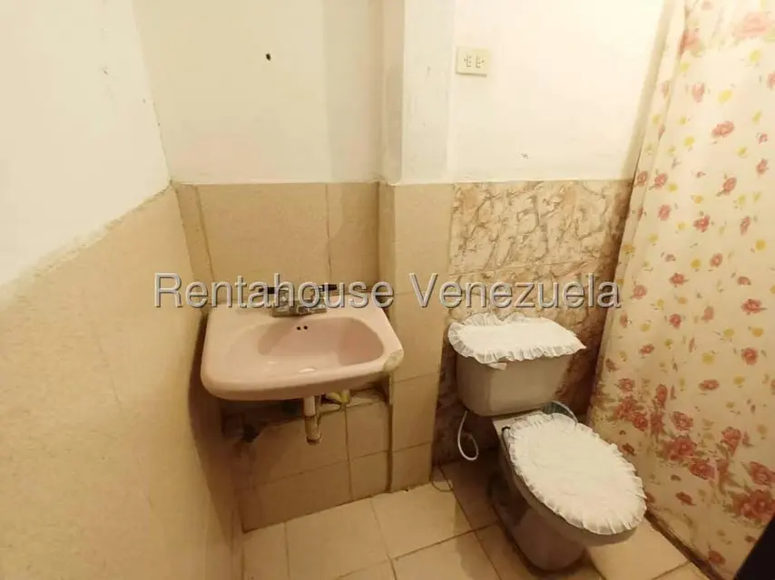 Casa (Duplex) en Venta en Zona Oeste, Lara - 26