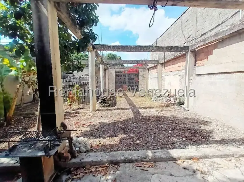 Casa (Duplex) en Venta en Zona Oeste, Lara - 29