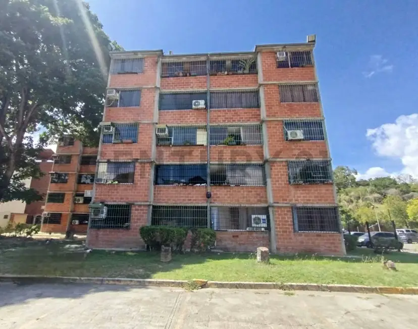 Apartamento en alquiler, Nueva Casarapa, Los Cantaros, Guarenas