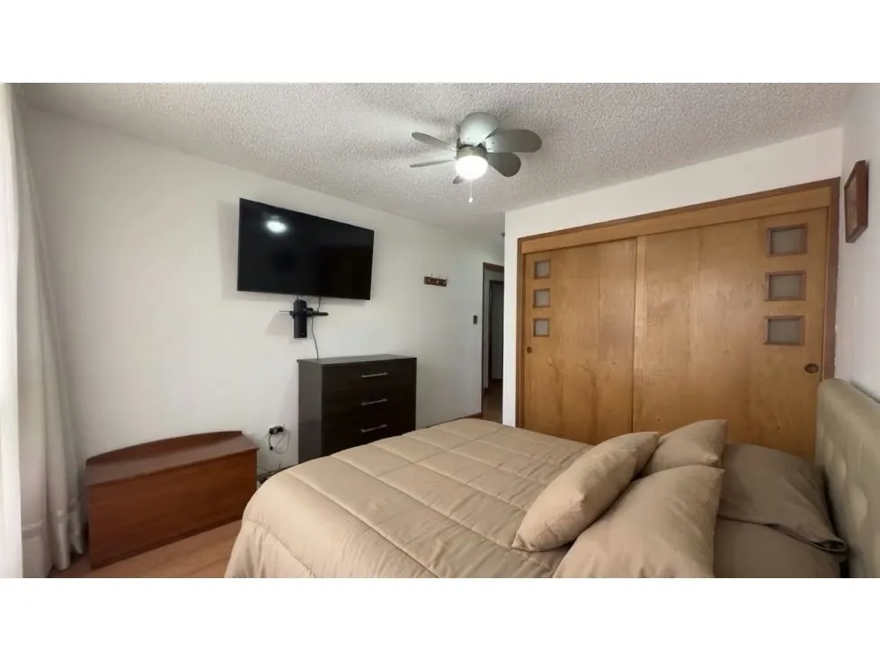 LA TAHONA. VENDO APARTAMENTO PLANTA BAJA de 108m² en CALLE CERRADA. - 13