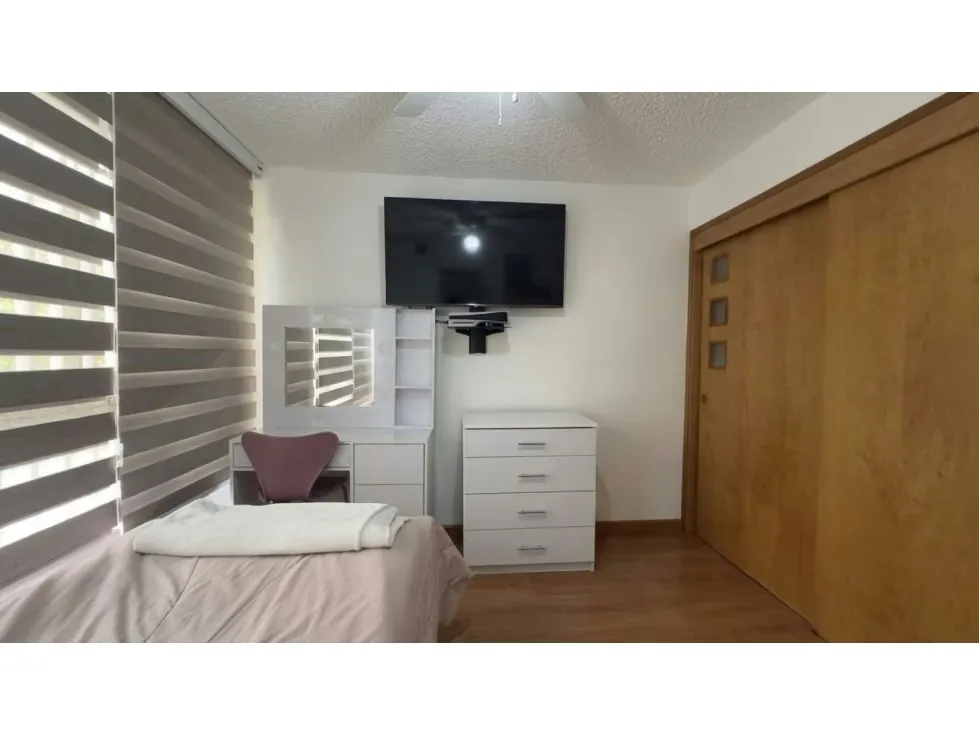 LA TAHONA. VENDO APARTAMENTO PLANTA BAJA de 108m² en CALLE CERRADA. - 15