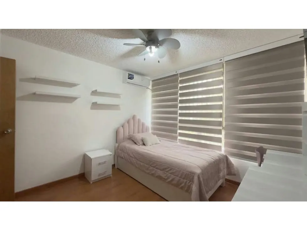 LA TAHONA. VENDO APARTAMENTO PLANTA BAJA de 108m² en CALLE CERRADA. - 16