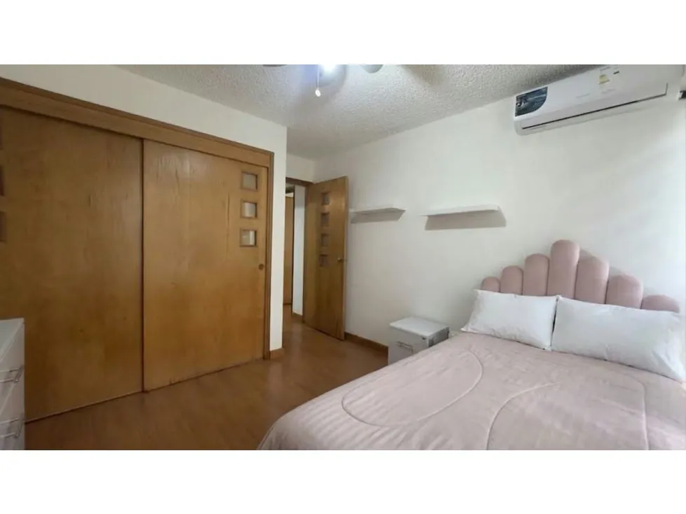 LA TAHONA. VENDO APARTAMENTO PLANTA BAJA de 108m² en CALLE CERRADA. - 17