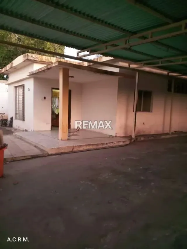 En Venta Casa En Esquina con terreno de 560 m² Cabudare La Mata - 2