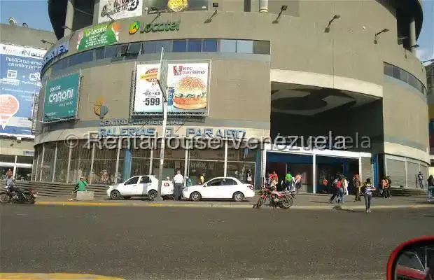 Local Comercial en Alquiler en El Paraiso, Distrito Metropolitano